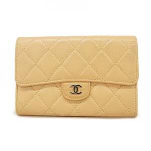 CHANEL Cream Lambskin Leather Wallet